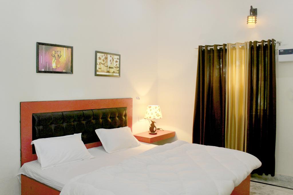 Taj Castle A Boutique Homestay Agra (Uttar Pradesh) Eksteriør billede